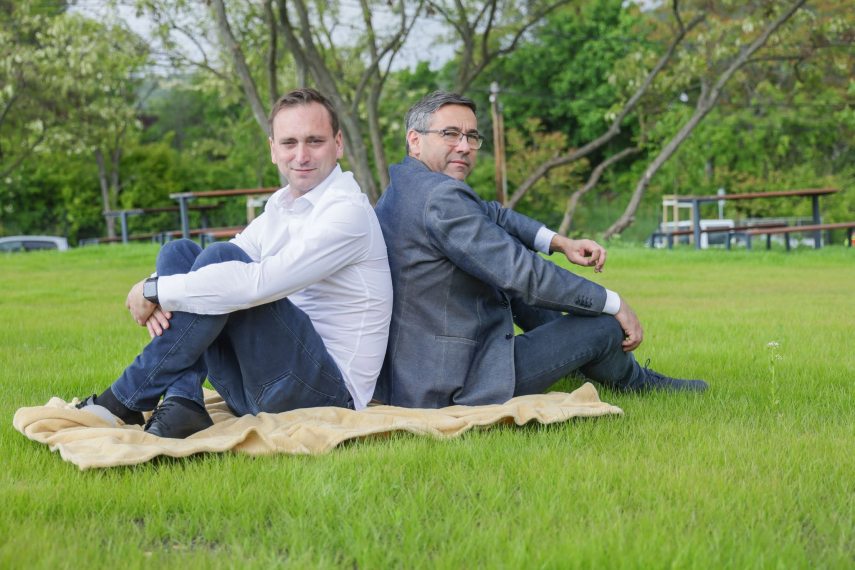 Őrsi Gergely a Csalit-Csatárka parkban Varga Előd Bendegúzzal