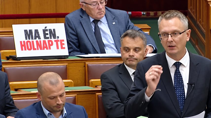 Ma én, holnap te